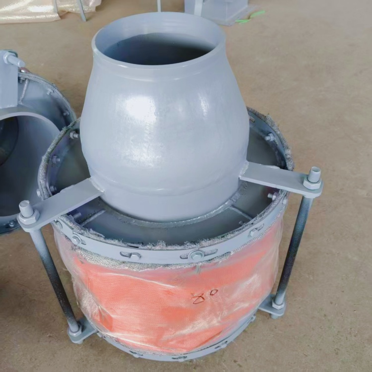 定制异形非金属补偿器-异形接管非金属膨胀节-非金属蒙皮补偿器